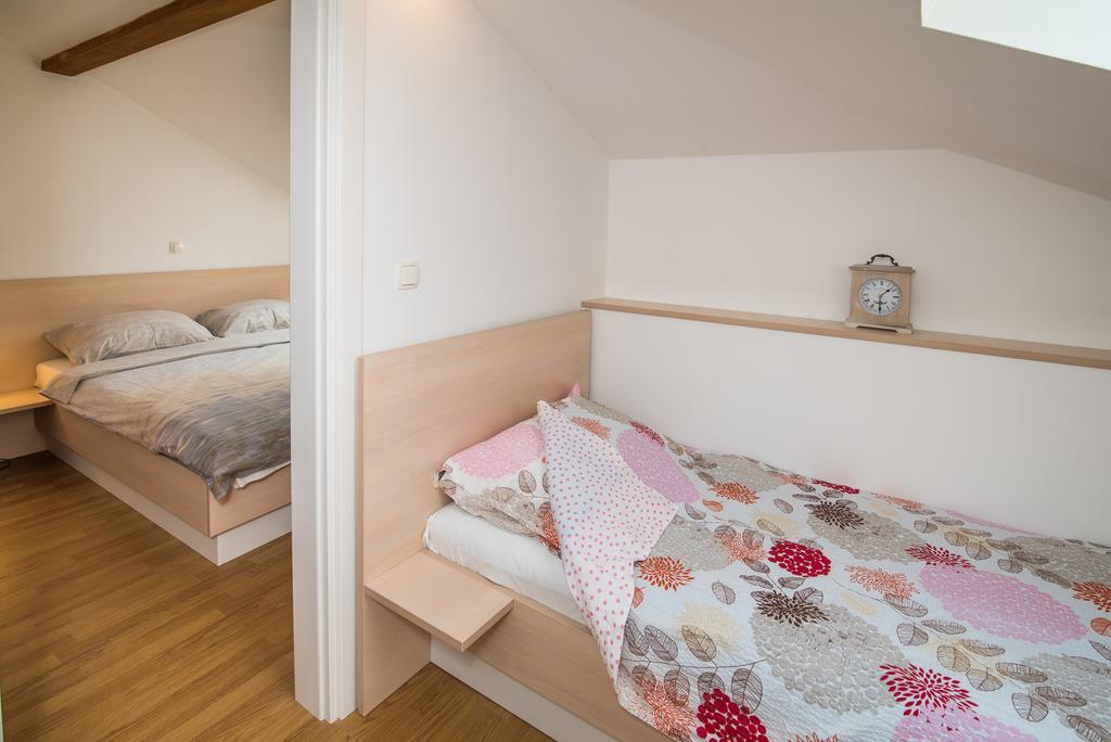Apartman Marinko Veglia Exterior foto